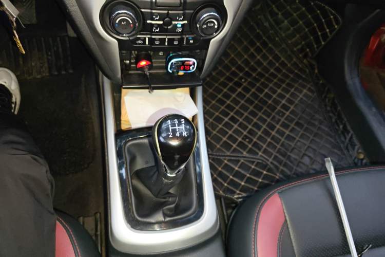 Used CHANGAN Eado 2013 1.6L Manual Junkuo Model China IV Standard Gear Lever