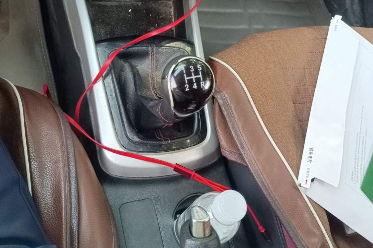 Used CHANGAN Eado 2013 1.6L Manual ZhiKu Model China IV Standard Gear Lever