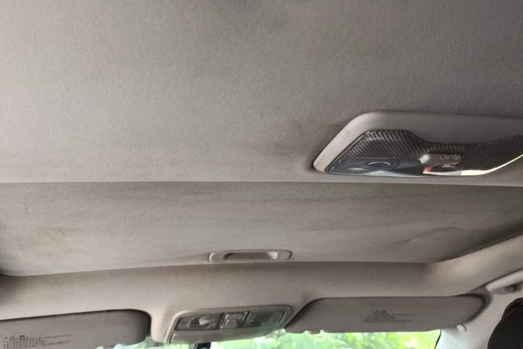 Used CHANGAN Eado 2013 1.6L Manual ZhiKu Model China IV Standard Headliner
