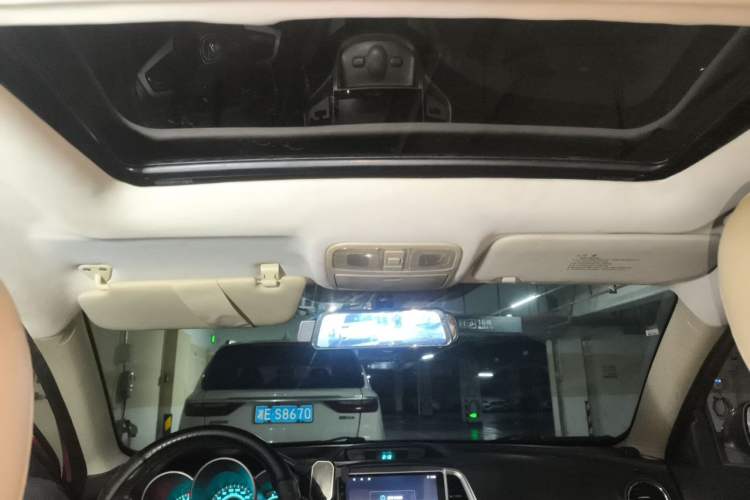 Used CHANGAN Eado 2013 1.6L Manual Luxury Model China V Standard Headliner