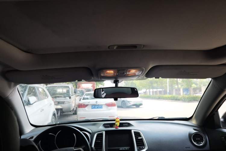 Used CHANGAN Eado 2013 1.6L Manual ZhiKu Model China IV Standard Headliner