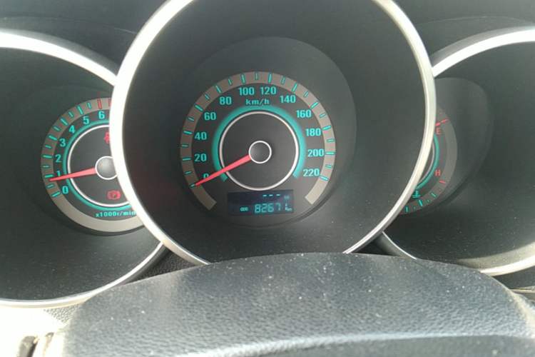 Used CHANGAN Eado 2013 1.6L Manual Luxury Model China V Standard Instrument Cluster