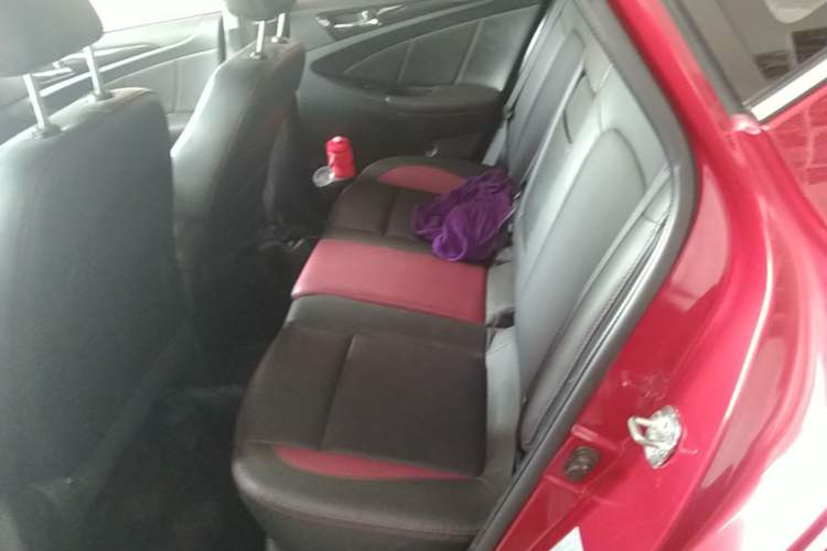 Used CHANGAN Eado 2013 1.6L Automatic ZhiKu Model China IV Standard Left Rear Seat