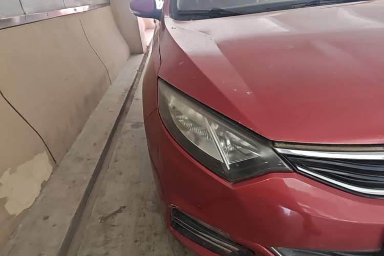 Used CHANGAN Eado 2013 1.6L Manual Junku Model China V Standard Right Front Headlight