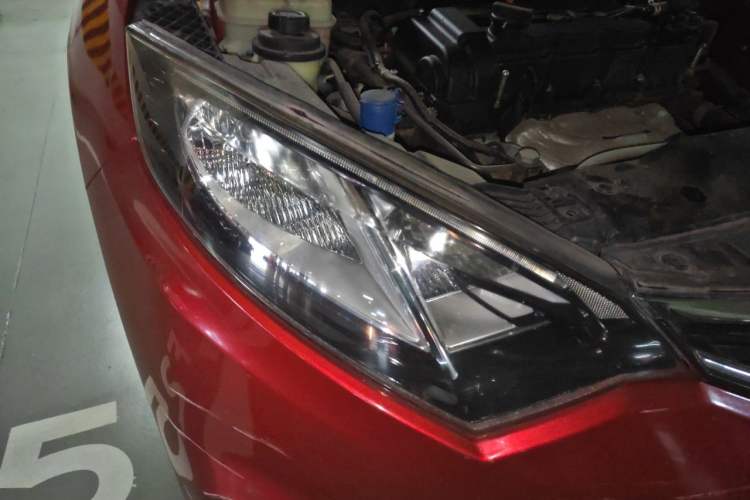 Used CHANGAN Eado 2013 1.6L Automatic Junku Model China IV Standard Right Front Headlight