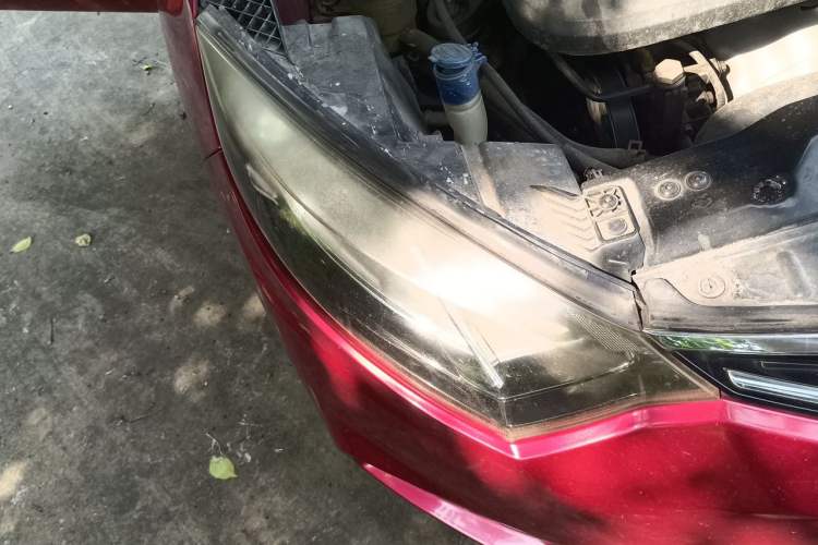 Used CHANGAN Eado 2013 1.6L Manual ZhiKu Model China IV Standard Right Front Headlight
