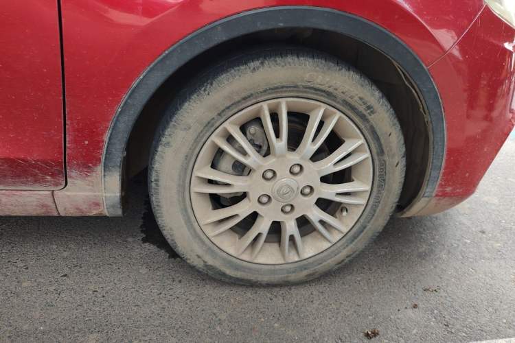 Used CHANGAN Eado 2013 1.6L Manual Junku Model China V Standard Right Front Wheel Hub