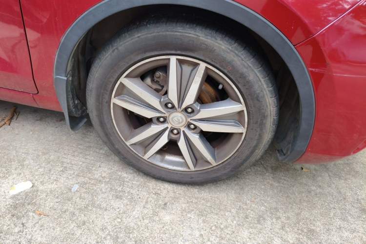 Used CHANGAN Eado  Right Front Wheel Hub