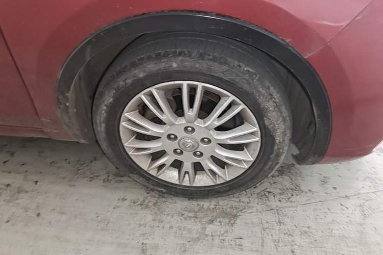 Used CHANGAN Eado 2013 1.6L Manual Junku Model China V Standard Right Front Wheel Hub