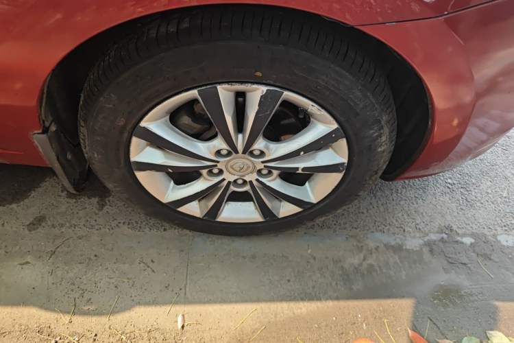 Used CHANGAN Eado 2013 1.6L Manual Luxury Model China V Standard Right Front Wheel Hub