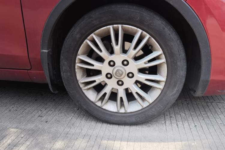 Used CHANGAN Eado 2013 1.6L Manual ZhiKu Model China IV Standard Right Front Wheel Hub