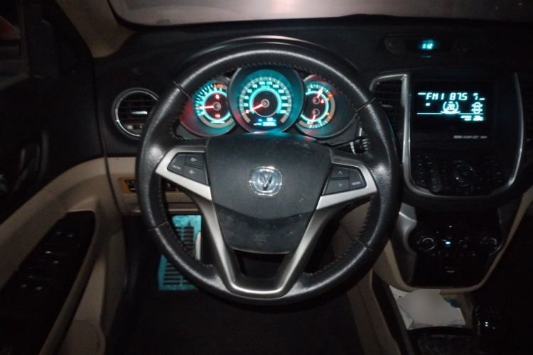 Used CHANGAN Eado 2013 1.6L Manual Elite Model China IV Standard Steering Wheel
