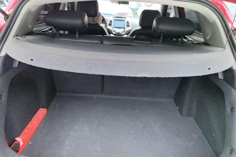 Used CHANGAN Eado 2013 1.6L Manual Junkuo Model China IV Standard Trunk