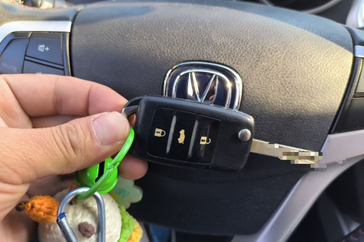Used CHANGAN Eado 2013 1.6L Manual Junkuo Model China IV Standard Vehicle Key