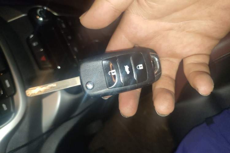Used CHANGAN Eado 2013 1.6L Automatic Junku Model China IV Standard Vehicle Key