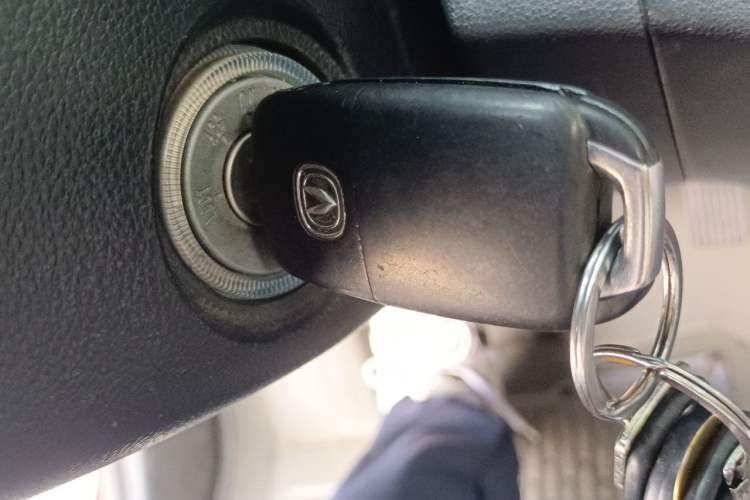 Used CHANGAN Eado 2013 1.6L Manual ZhiKu Model China IV Standard Vehicle Key
