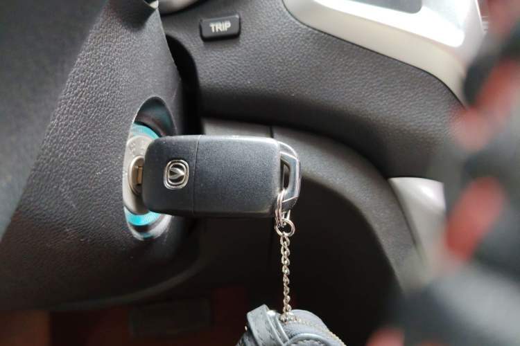 Used CHANGAN Eado 2013 1.6L Automatic ZhiKu Model China IV Standard Vehicle Key