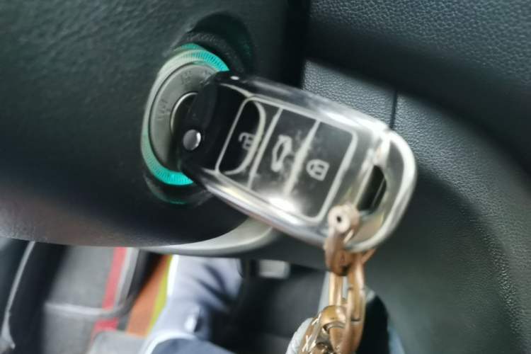Used CHANGAN Eado 2013 1.6L Automatic Junku Model China IV Standard Vehicle Key