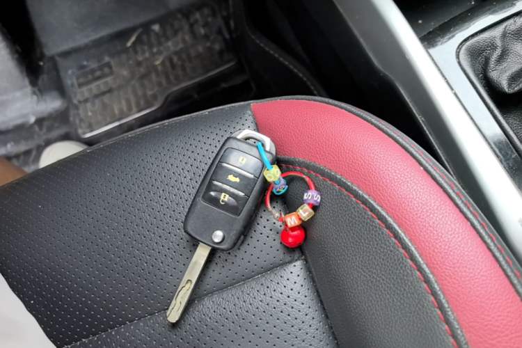 Used CHANGAN Eado 2013 1.6L Manual Junkuo Model China IV Standard Vehicle Key