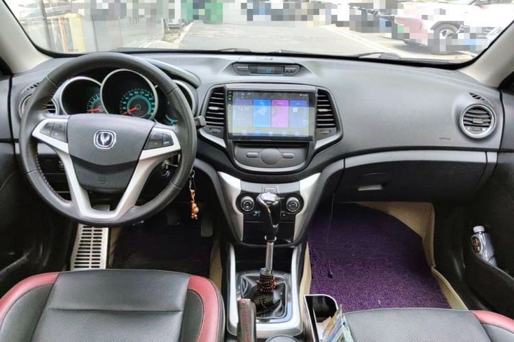 Used CHANGAN Eado 2013 1.6L Manual Junkuo Model China IV Standard Center Console