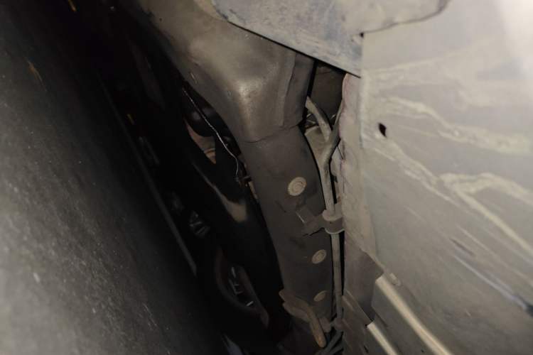 Used CHANGAN Eado 2013 1.6L Manual Elite Model China IV Standard Chassis Front