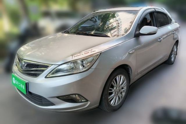 Ojetý CHANGAN Eado 2013 1.6L Manual Luxury Model China V Standard