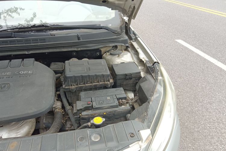 Used CHANGAN Eado 2013 1.6L Manual Luxury Model China V Standard Engine Bay Left