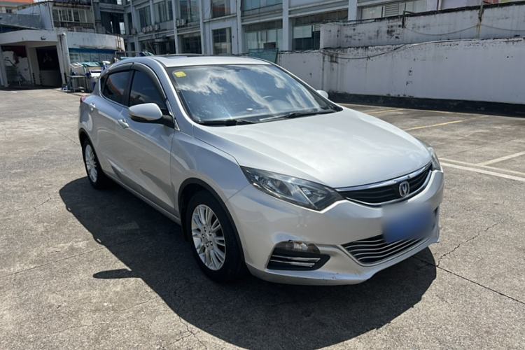 Used CHANGAN Eado 2013 1.6L Manual ZhiKu Model China IV Standard Exterior 2