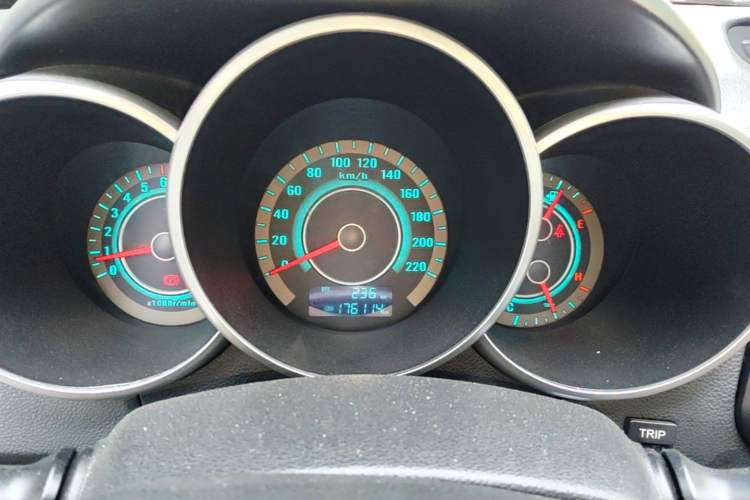 Used CHANGAN Eado 2013 1.6L Manual Junkuo Model China IV Standard Instrument Cluster