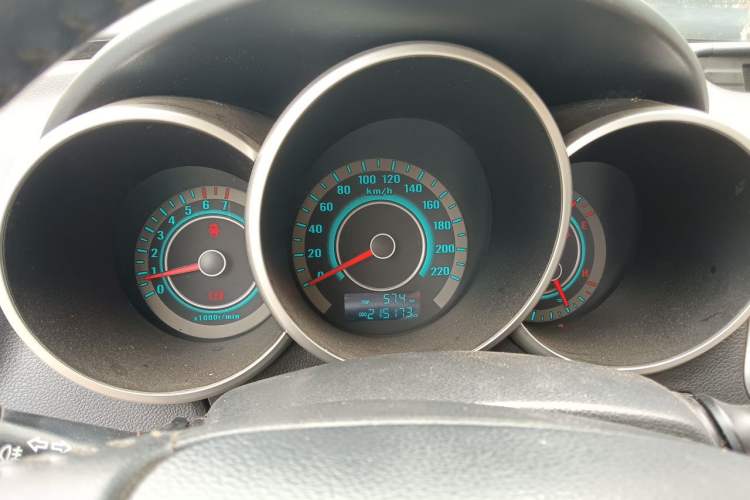 Used CHANGAN Eado 2013 1.6L Manual Luxury Model China V Standard Instrument Cluster