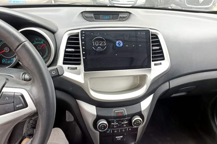 Used CHANGAN Eado 2013 1.6L Automatic Junku Model China IV Standard Audio And AC Panel