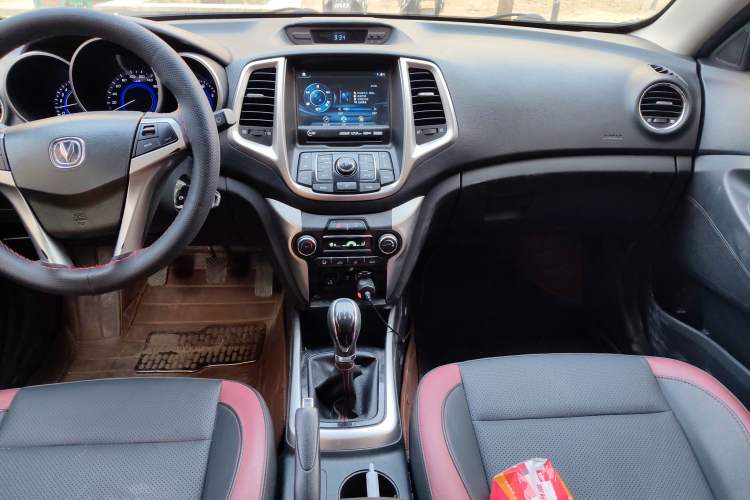 Used CHANGAN Eado 2013 1.6L Manual Junkuo Model China IV Standard Audio And AC Panel