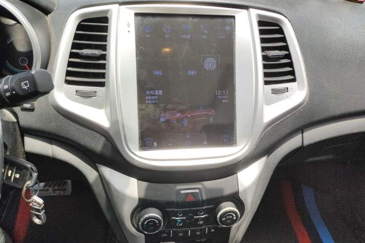 Used CHANGAN Eado 2013 1.6L Automatic Junku Model China IV Standard Audio And AC Panel