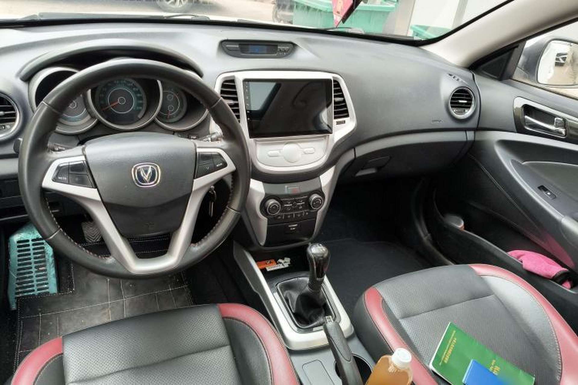 Used CHANGAN Eado 2013 1.6L Manual Junkuo Model China IV Standard Center Console