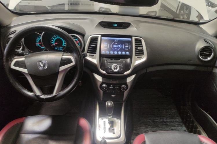 Used CHANGAN Eado 2013 1.6L Automatic Junku Model China IV Standard Center Console