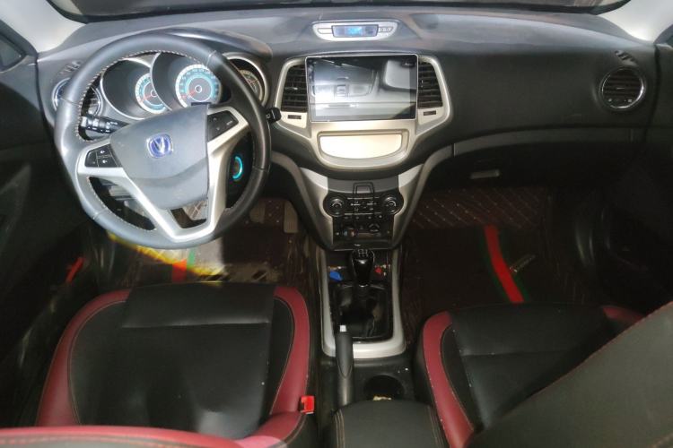 Used CHANGAN Eado 2013 1.6L Manual Junku Model China V Standard Center Console