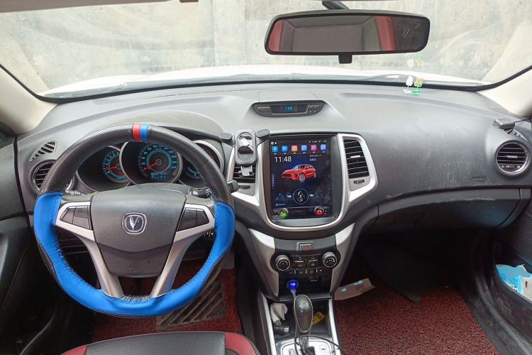 Used CHANGAN Eado 2013 1.6L Automatic Junku Model China IV Standard Center Console