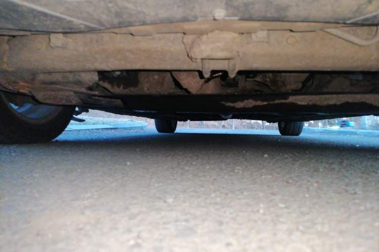 Used CHANGAN Eado 2013 1.6L Manual Junkuo Model China IV Standard Chassis Front