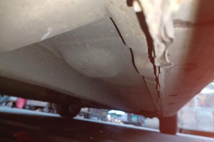 Used CHANGAN Eado 2013 1.6L Manual Junkuo Model China IV Standard Chassis Front Left