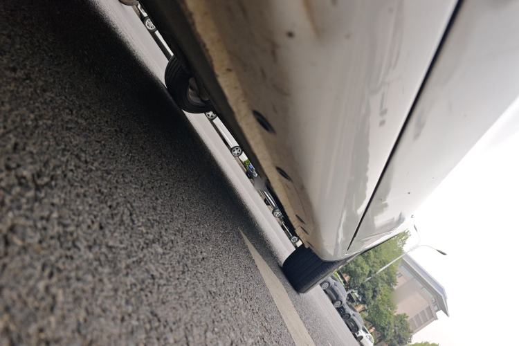 Used CHANGAN Eado 2013 1.6L Automatic Junku Model China IV Standard Chassis Front Left