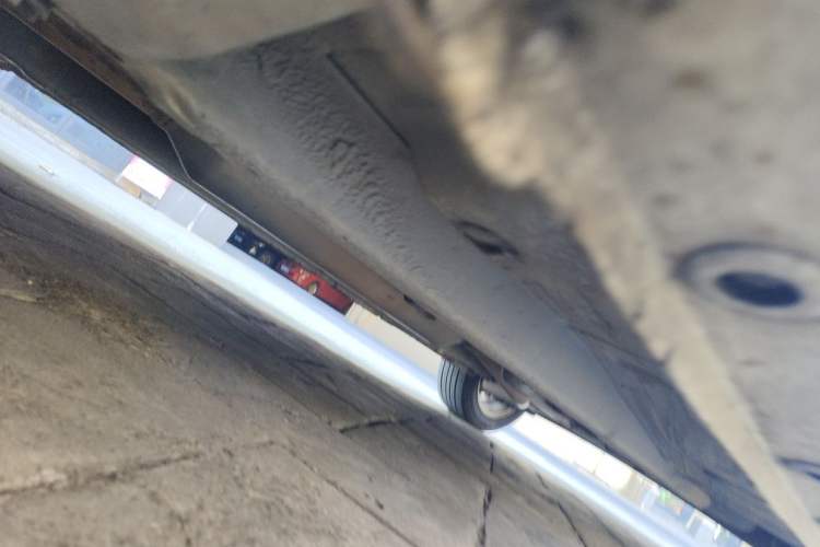 Used CHANGAN Eado 2013 1.6L Automatic Junku Model China IV Standard Chassis Front Left