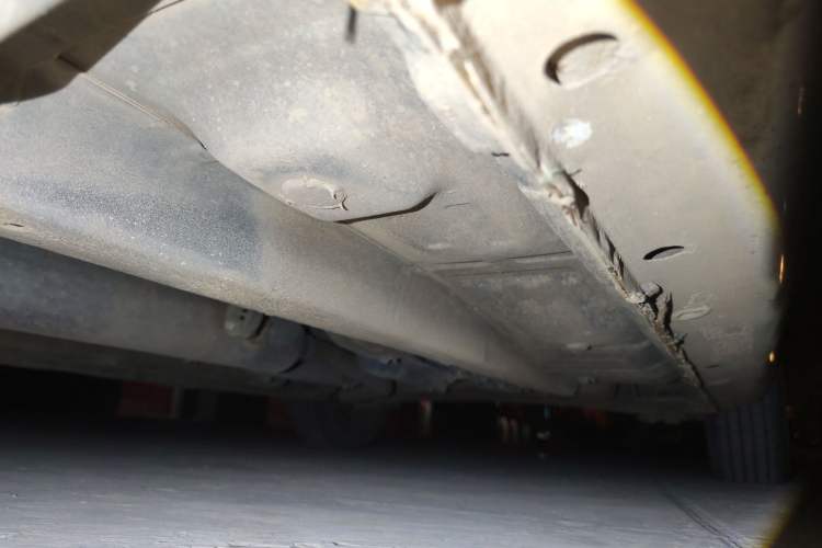Used CHANGAN Eado 2013 1.6L Manual Junku Model China V Standard Chassis Front Left