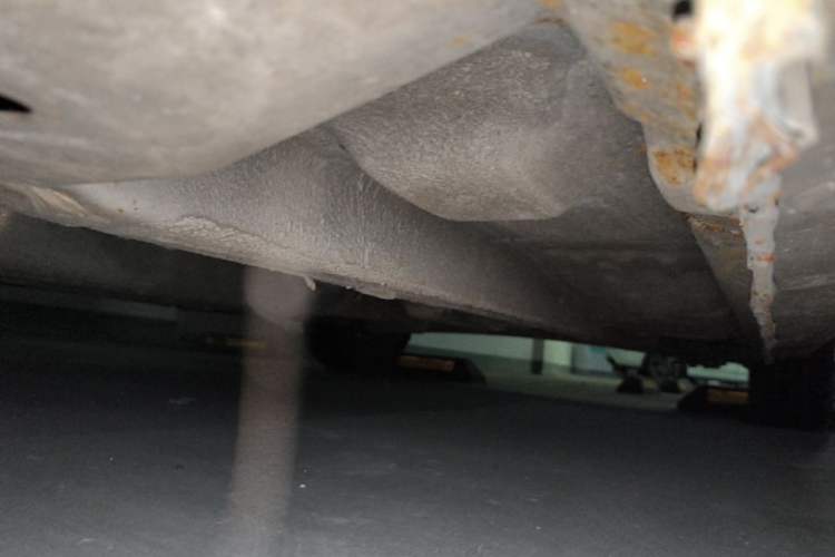 Used CHANGAN Eado 2013 1.6L Manual ZhiKu Model China IV Standard Chassis Front Left