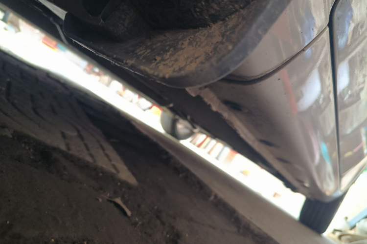 Used CHANGAN Eado 2013 1.6L Manual Junkuo Model China IV Standard Chassis Front Left