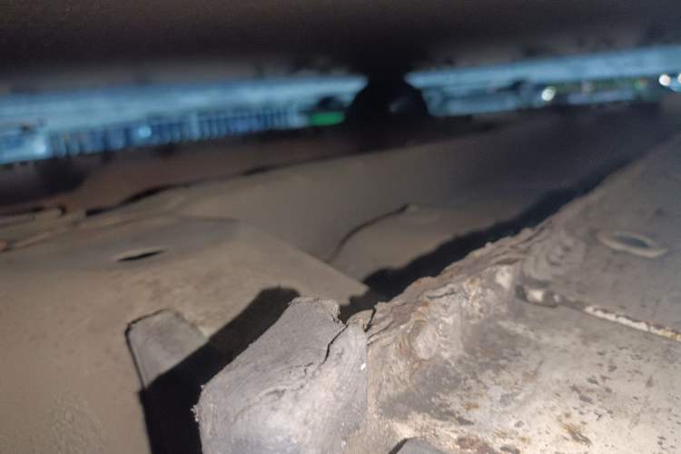 Used CHANGAN Eado 2013 1.6L Manual ZhiKu Model China IV Standard Chassis Front Right