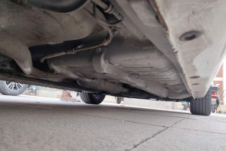 Used CHANGAN Eado 2013 1.6L Manual Junkuo Model China IV Standard Chassis Front Right