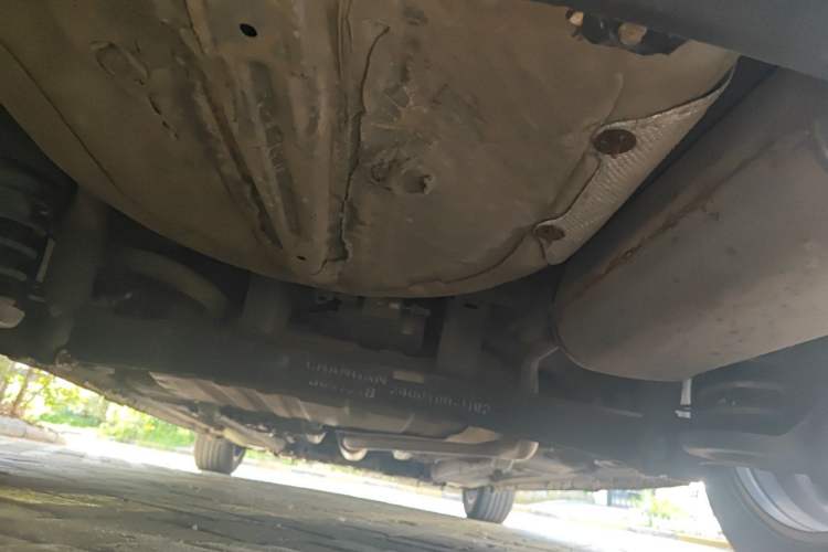 Used CHANGAN Eado 2013 1.6L Automatic ZhiKu Model China IV Standard Chassis Rear