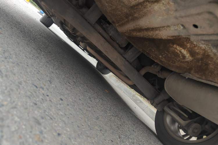 Used CHANGAN Eado 2013 1.6L Manual Junkuo Model China IV Standard Chassis Rear