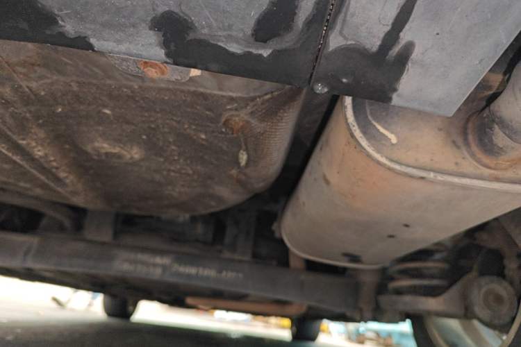 Used CHANGAN Eado 2013 1.6L Manual Junku Model China V Standard Chassis Rear