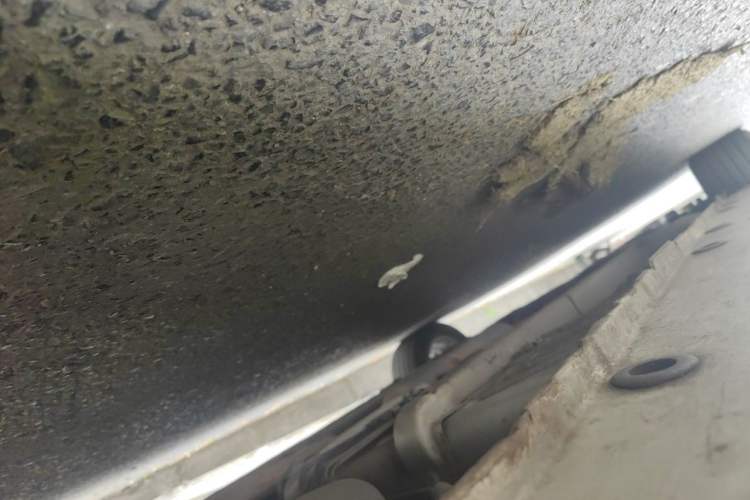 Used CHANGAN Eado 2013 1.6L Automatic ZhiKu Model China IV Standard Chassis Rear Left